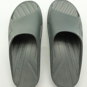 Men's Gray Sandals